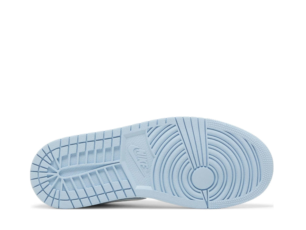 Nike air jordan 1 low reverse ice blue pair