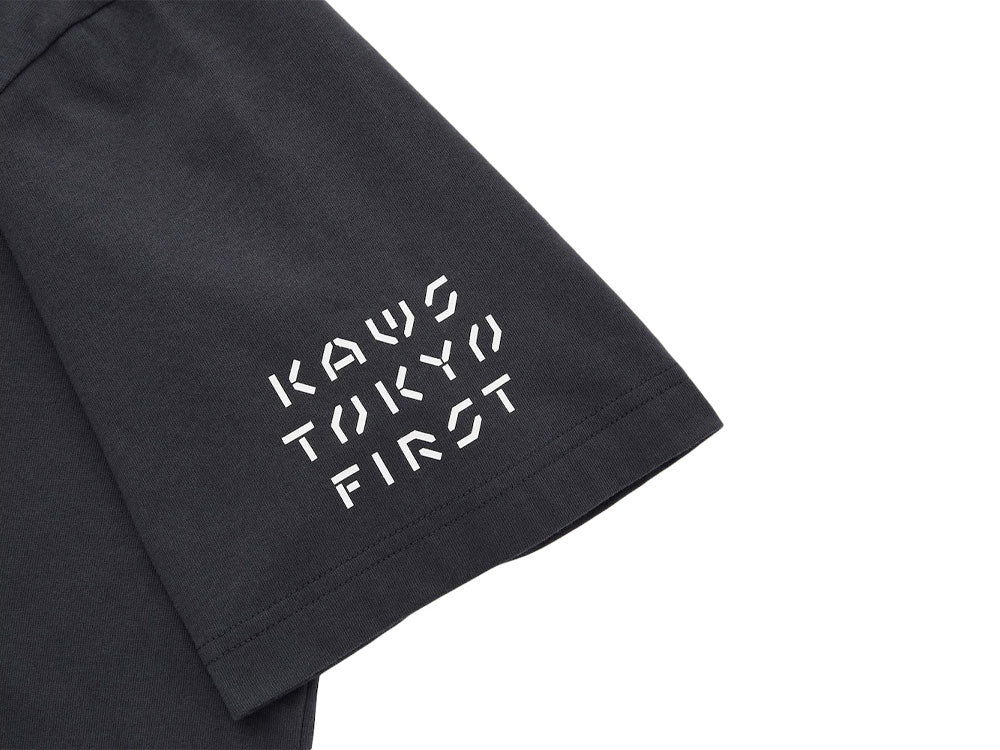 KAWS x Uniqlo Tokyo First Tee Black (Asia Sizing)